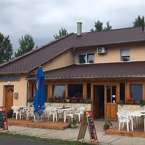 مبيت وإفطار Balatonberény Balaton Panzio Exterior photo