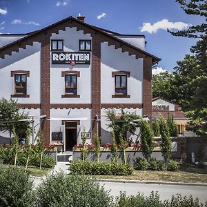 Hotel Rokiten مورافسكي كروملوف Exterior photo