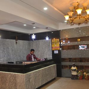 Hotel Mahabir Galaxy كوتاك Exterior photo