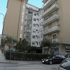 مبيت وإفطار إيسيرنيا Santa Lucia Exterior photo