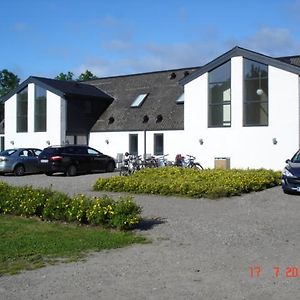 شقة Laeso  في Pilegarden Ferieboliger Exterior photo