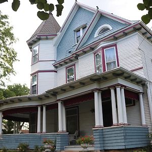 Mount Gilead Rose Heart Inn Exterior photo