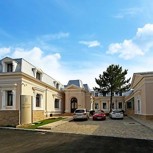 Hotel Saint Germain Brăila Exterior photo