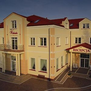 Hotel Arkada رافا مازوفيرتسكا Exterior photo