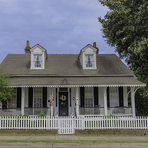 مبيت وإفطار ناتشيز، مسيسيبي Riverboat Bed & Breakfast Exterior photo