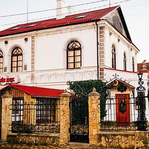 دوبنو Antique House Hotel Exterior photo