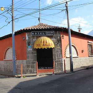 Hotel Casa Del Viajero كويتزالتنانغو Exterior photo