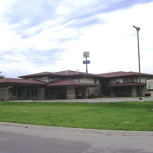 Holmen Prairie Inn & Suites Exterior photo