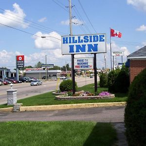 Hillside Inn بيمبروك Exterior photo