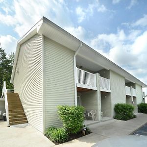 Studio Motel Of بحيرة جورج Exterior photo