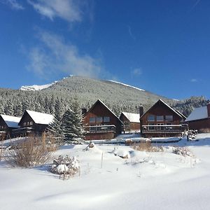 Banff Gate Mountain Resort كانمور Exterior photo