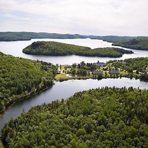 بلدية سان ألكسيس دي مونت Auberge Du Lac-A-L'Eau-Claire Exterior photo