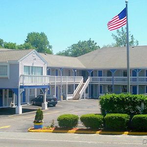 West Dennis Guestlodge Exterior photo