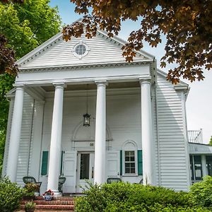 بار هاربور Anne'S White Columns Inn Exterior photo