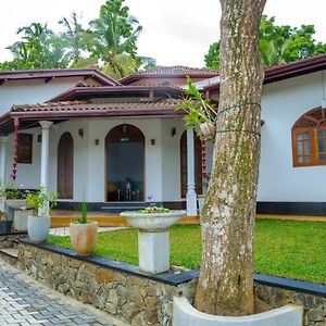 كالي Villa Kumana - Unawatuna Exterior photo