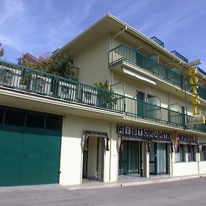 Hotel La Pergola ريونيرو في فولتوري Exterior photo