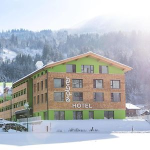 Explorer Hotel Kitzbuehel سانكت يوهان ان تيرو Exterior photo