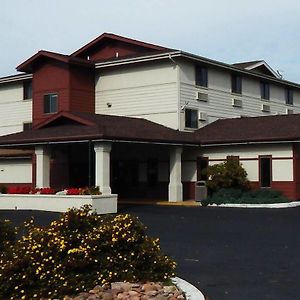 Fairbridge Inn, Suites & Conference Center - ميسولا Exterior photo