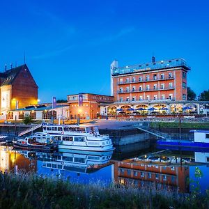 Hotel Doemitzer Hafen Exterior photo