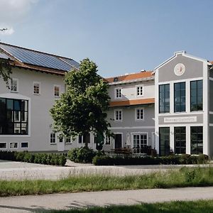 فندق Brauerei Gaststaette Stierberg Obertaufkirchen Exterior photo