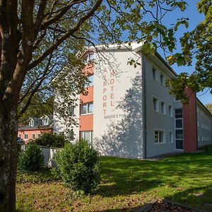 Bergers Airporthotel Memmingen Memmingerberg Exterior photo