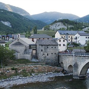 فيزكال Hostal Rio Ara Bellosta Exterior photo