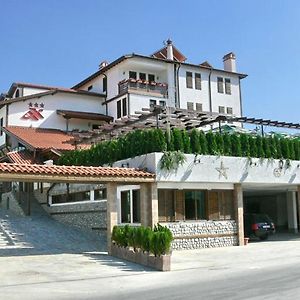 Hotel Pirinski Han - Old Adjev Han ساندانسكي Exterior photo