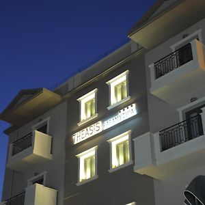 Theasis Hotel باراميثيا Exterior photo