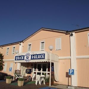 فندق Quick Palace Le Mans سانت-ساتورنين Exterior photo