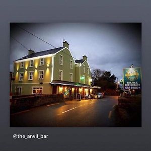 Boolteens The Anvil Bar B&B Exterior photo