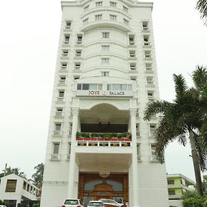 فندق جويز بالاس Thrissur Exterior photo