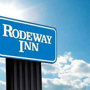 Rodeway Inn لومبيرتون، كارولاينا الشمالية Exterior photo