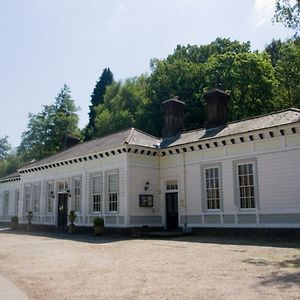 مبيت وإفطار بيتورث The Old Railway Station Exterior photo