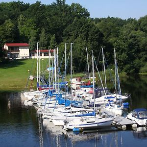 فندق Yacht Club Barrandov Kožlí u Orlíka Exterior photo