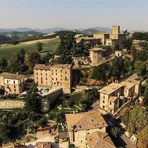 فندق Antico Borgo Di Tabiano Castello - Relais De Charme Tabiano Terme Exterior photo