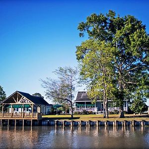 مبيت وإفطار Raceland A Chateau On The Bayou Bed & Breakfast Exterior photo