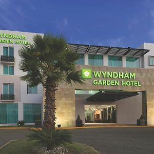 فندق Wyndham Garden Silao Bajio Aeropuerto Exterior photo