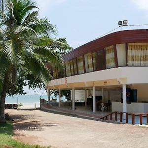 Tha Mai Star Beach Resort Exterior photo