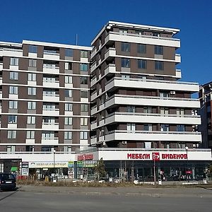 Apartments Mladost 1A-554 صوفيا Exterior photo