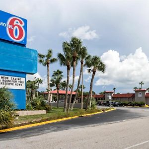 Motel 6-Spring Hill, Fl - ويكي واتشي Exterior photo