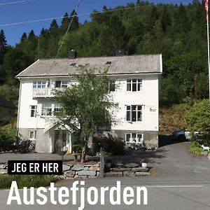 مبيت وإفطار Austefjorden جوسيغارد Exterior photo