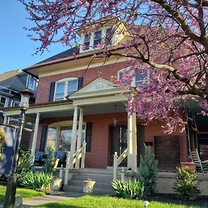 New Holland Harvest Moon Bed & Breakfast Exterior photo