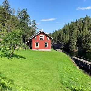 فندق Vrangfoss Slusevokterbolig Funnemark Exterior photo