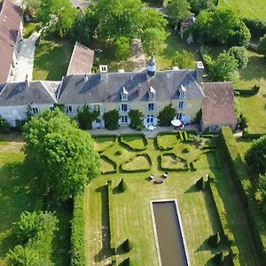 مبيت وإفطار Boucé Le Domaine De Cordey Exterior photo