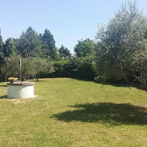 تشيزينا B&B Borgo Del Priolo - Petfriendly Exterior photo