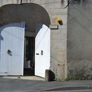 فاليز La Maison Des Buis Exterior photo