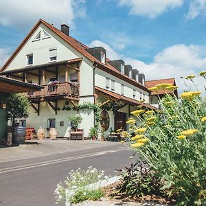 Weingut Leininger Ferienwohnungen آيبلشتات Exterior photo