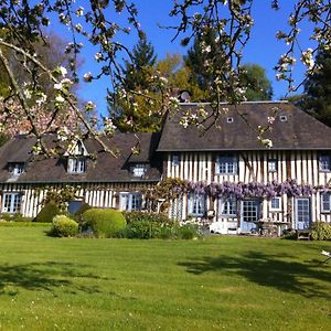 Surville  Chambre D'Hote Pres De Deauville Exterior photo