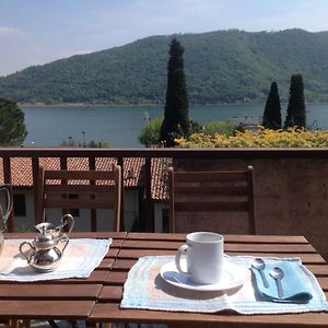 فيلا Terrazza Sul Lago Di Iseo سارنيكو Exterior photo