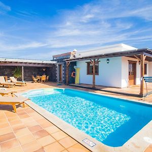 A1 Casas Y Villas Juani Y Juan Lanzarote San Bartolomé Exterior photo